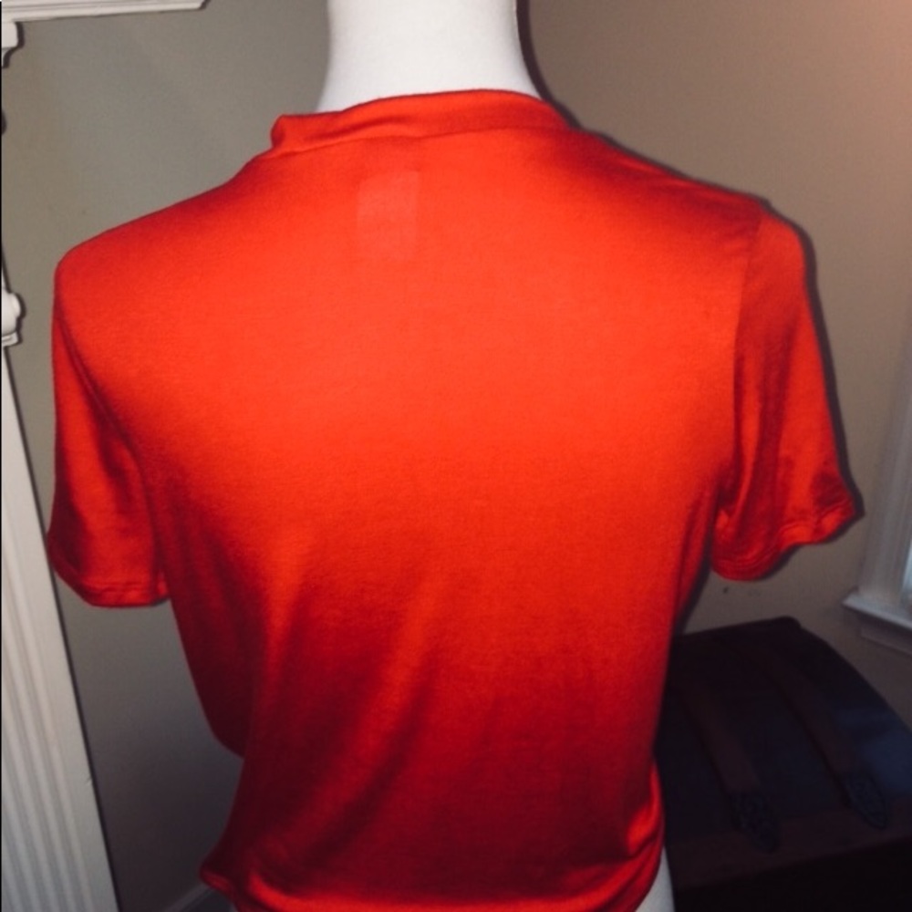 Love is in the air!!! 💕 Tie front T-shirt - Picture 4 of 6